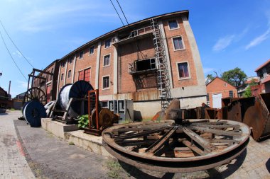 Bir kömür madeninin bitki ve donanımı