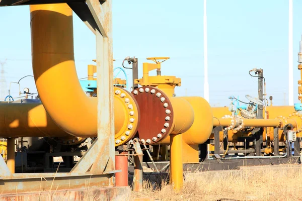 Sprzęt przemysłu wydobycia ropy naftowej — Zdjęcie stockowe