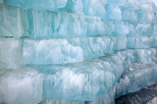Кубики льоду зібрані — стокове фото