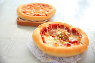 Güzel pizza servis