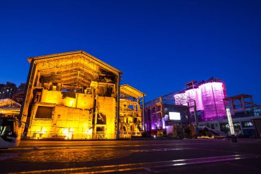 Fabrika binaları ve endüstriyel ekipmanlar