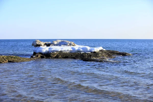 Havslandskapet är på vintern — Stockfoto
