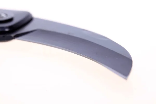 Nóż składany ze stali nierdzewnej — Zdjęcie stockowe