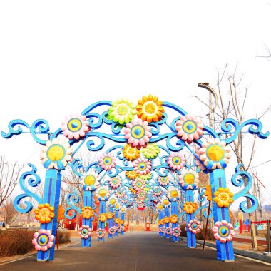 Geceleri Çin fenerleri.