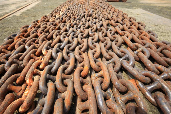 Old rusty steel chain — Stock Photo, Image