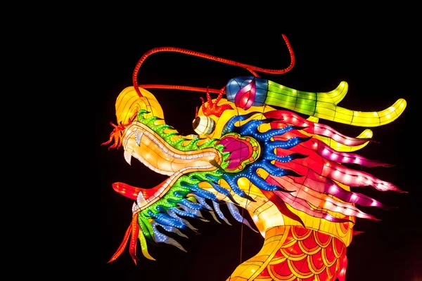 Dragón en festival de linterna china —  Fotos de Stock