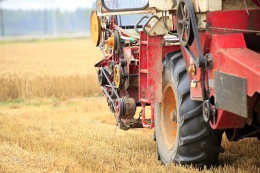 Çalışma hasat birleştirmek