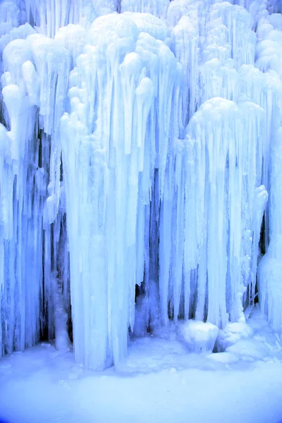 Льоду водоспаду — стокове фото