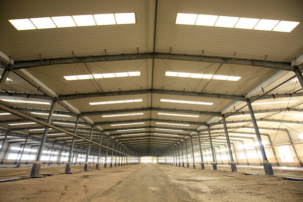 Заводской цех, стальная конструкция
