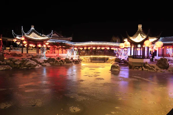 Chinese traditional buildings at night — Stock Photo, Image
