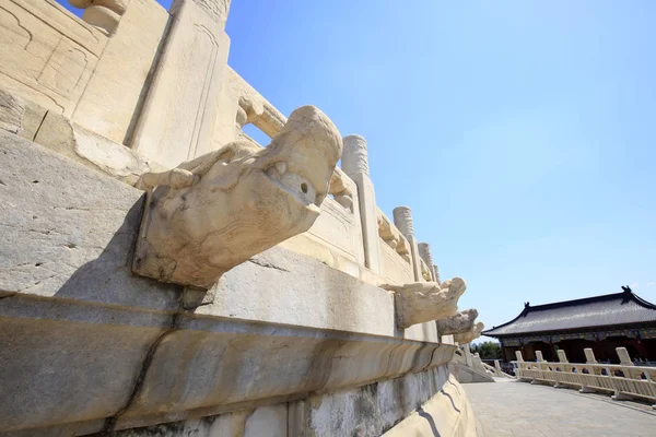 El antiguo tallado en piedra china — Foto de Stock