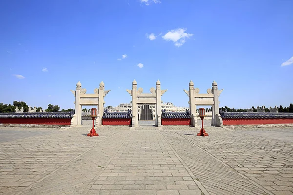 Arco de piedra antigua china — Foto de Stock