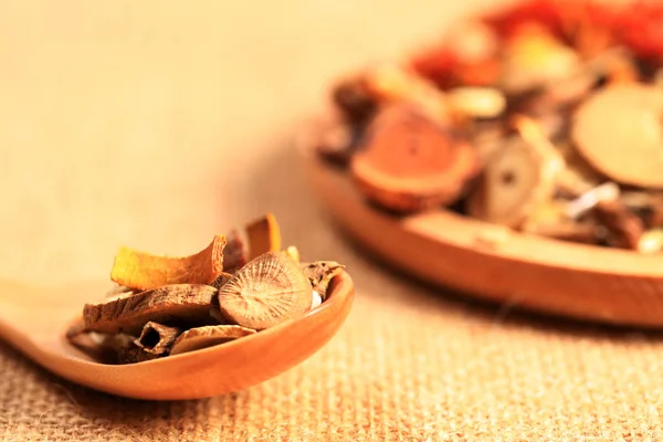 Chinese herbal medicine — Stock Photo, Image