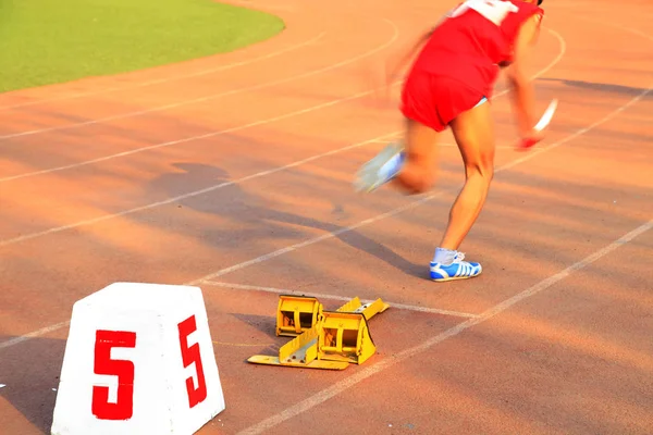 Sprint start Jogos de esportes — Fotografia de Stock