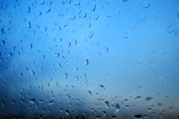 Gocce d'acqua sul vetro — Foto Stock