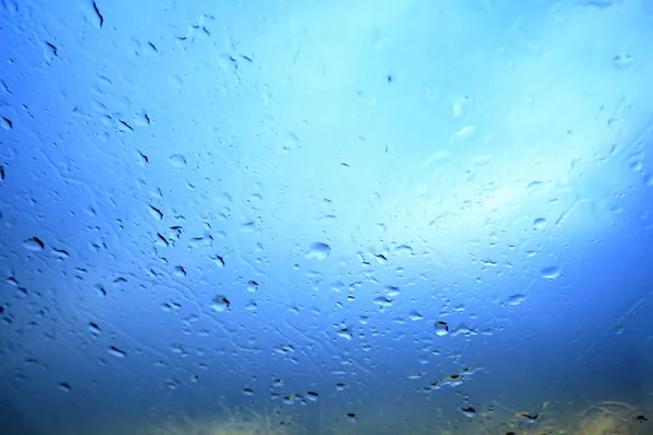 Wassertropfen auf dem Glas — Stockfoto