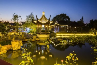 Geleneksel Çin mimarisinde gece, Jiangnan köşkleri