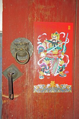 Çin antik ahşap kapı ve kapı tokmağı