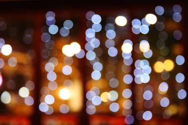 Bokeh, arka plan ışığı çok güzel.