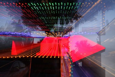 Bokeh, arka plan ışığı çok güzel.