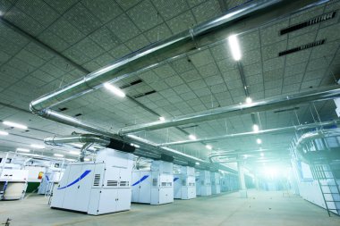 Dönen değirmenin atölyesi ve ekipmanı