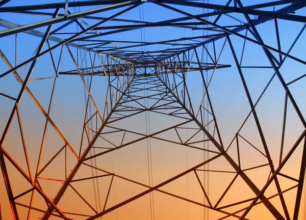 Kvällen Pylon Kontur Mycket Vacker — Stockfoto