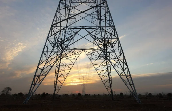 Kvällen Pylon Kontur Mycket Vacker — Stockfoto