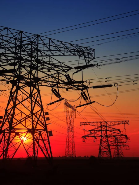 Silhouette Evening Electricity Transmission Pylon — Stock Photo, Image