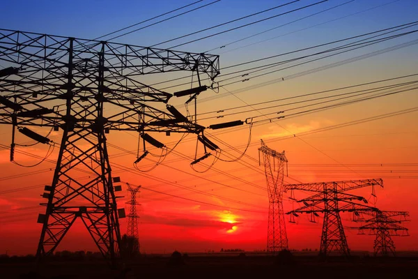 Silhouette Evening Electricity Transmission Pylon — Stock Photo, Image