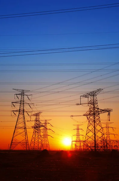 Silueta Del Pilón Electricidad Noche Muy Hermosa — Foto de Stock