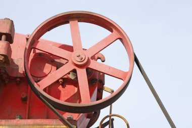 Makinelerde ve ekipmanlarda iletim çarkı