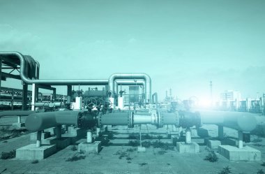 Petrol sahası, petrol sahası ekipmanları iş başında.