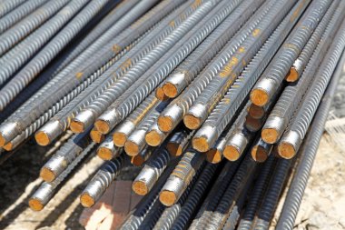 Demir, çelik inşaat alanında.