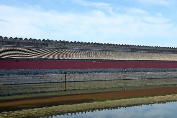 The ancient Chinese palace walls