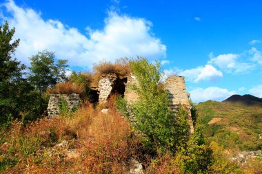Sonbaharda, Çin Seddi.