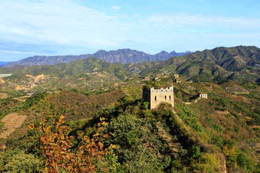 Sonbaharda, Çin Seddi.