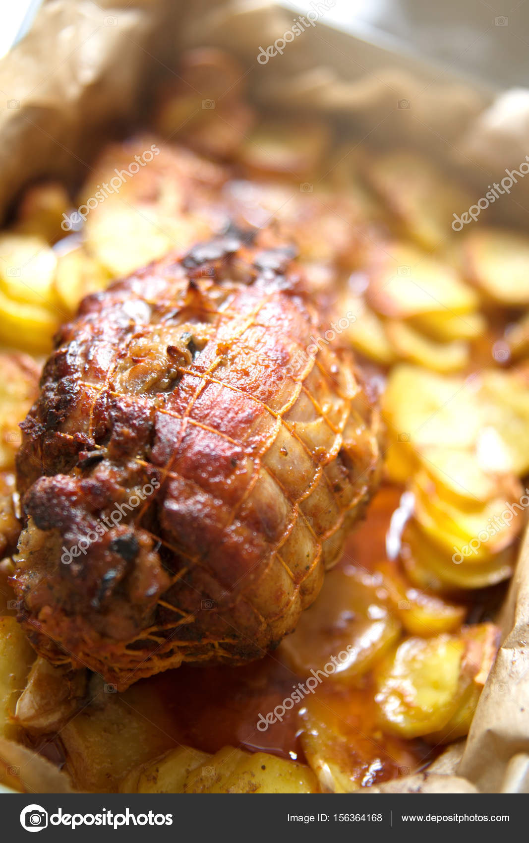 Patates ile domuz kızartma Patates ile domuz kızartma