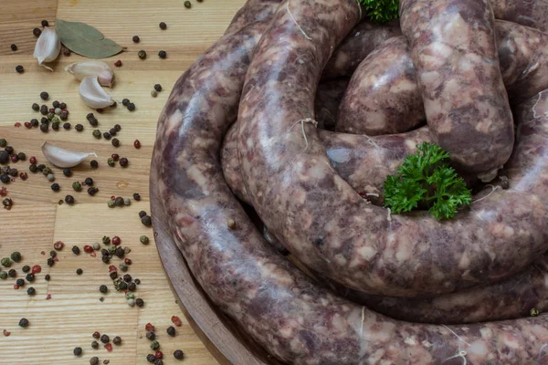 Karaciğer üzerinden rustik sosis