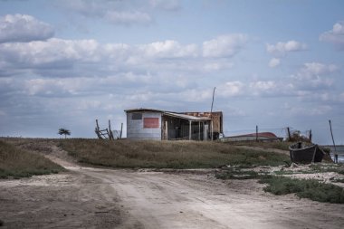 Balık tutma hut ve tekneler