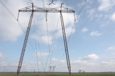 Elektrik Dağıtım. Moldova peyzaj yüksek gerilim şartını.