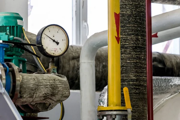 Manometer Van Pompen Apparatuur Van Watervoorziening Verwarmingssystemen — Stockfoto