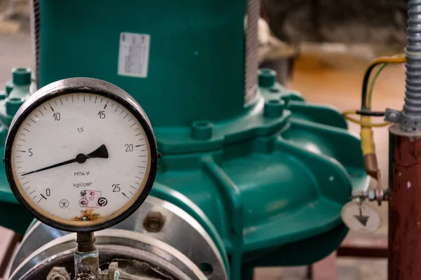 Manómetro Equipos Bombeo Suministro Agua Sistemas Calefacción — Foto de Stock