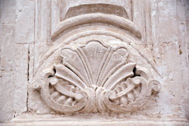 Antik sütun ayrıntılarını