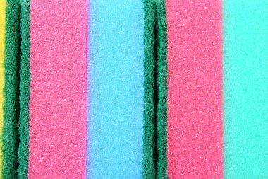 Çok renkli bulaşık süngerleri