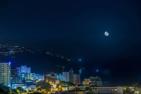 Madeira mehtaplı gece