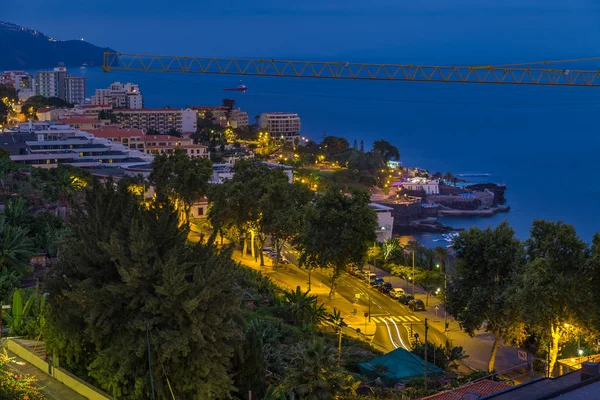 Funchal alacakaranlıkta