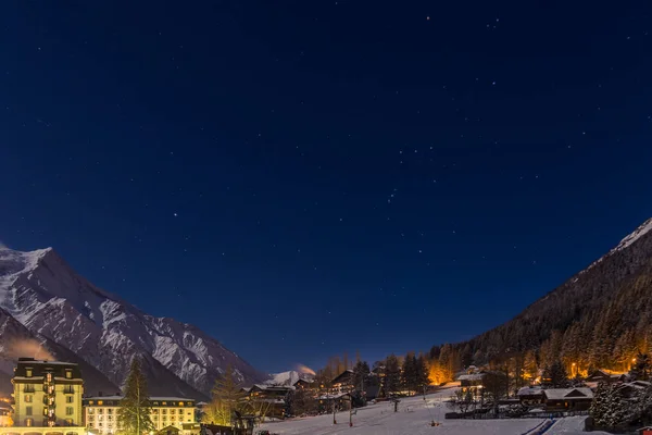 Chamonix at Night — Stock Photo, Image