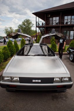 de lorean car