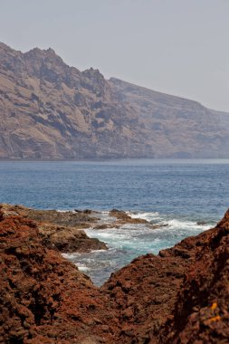 okyanus vahşi plaj kayalar