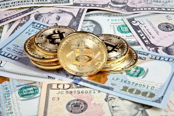 Dolarlı Bitcoin paraları